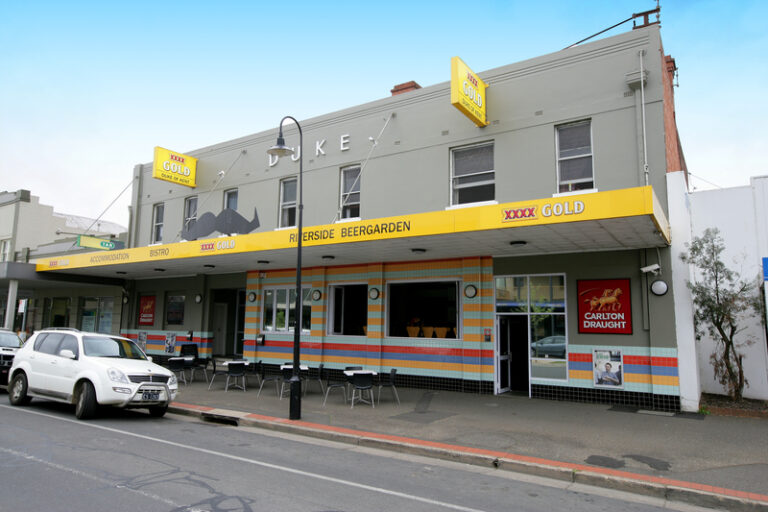 Another Wagga Wagga Pub Sold by HTL Property HTL Property